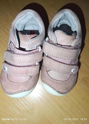 Обувь для девочки