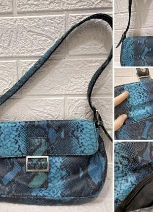 Красивая приятная на ощупь женская сумочка с одним отделением на кнопке 27×15×3.c69