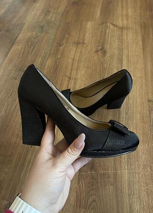 Туфли женские