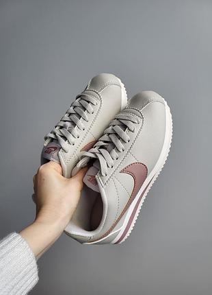 Стильные женские кроссовки nike air 180l women black sneakers size 5 бежевые2 фото