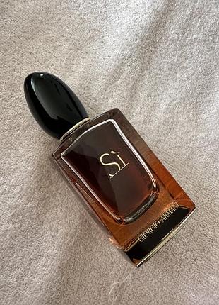 Giorgio armani si класична версія