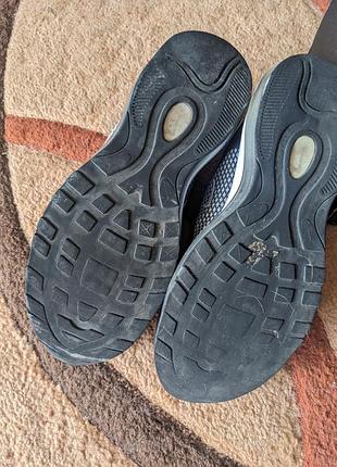 Кроссовки молодежные 5