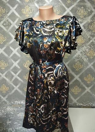 Невероятно красивое платье под шелк