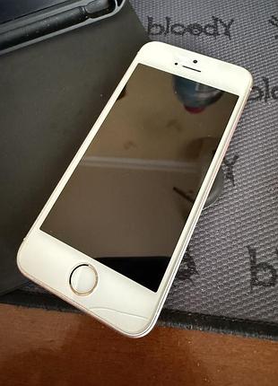 Телефон iphone se 1 поколение 32 gb