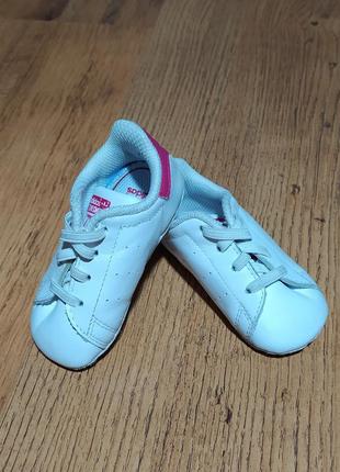 Adidas оригинал детская обувь кроссовки тапочки  пинетки  размер 18