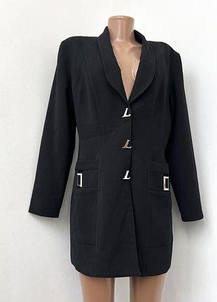 Стильный удлиненный , пиджак французского бренда , декорирован francesco milano