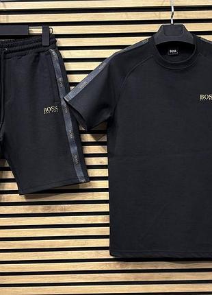 Чоловічий костюм на літо, шорти і футболка hugo boss