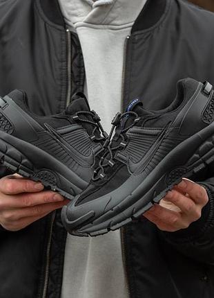 Демисезонные кроссовки nike цвет черный
