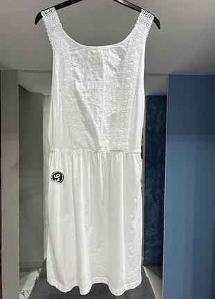 Нежное платье