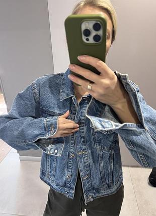 Джинсовка, джинсовая куртка zara размер xs