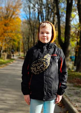 Куртка весна/осень водоотталкивающая