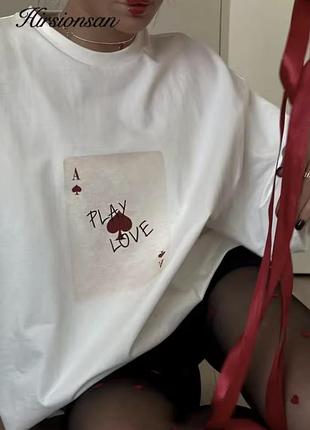 Модная стильная футболка