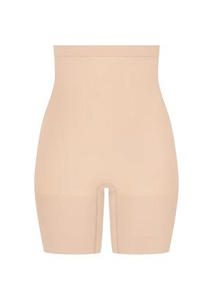 Моделирующие шорты spanx новые белье бежевая