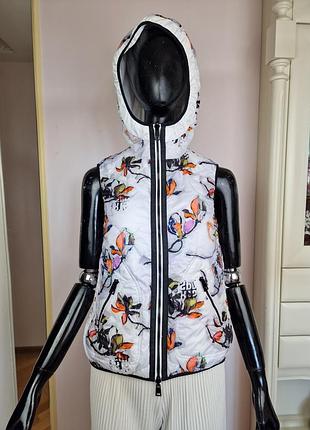 Лимитированный двусторонний жилет marc cain