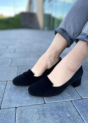 Туфли женские lirio t021/40-43 черные (весна-осень, замша натуральная) (2705)
