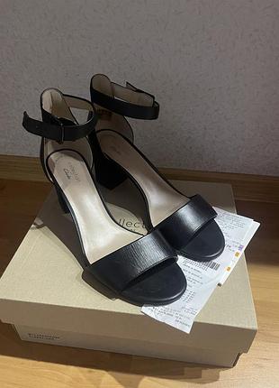Босоножки clark's новые 25,5-26 см