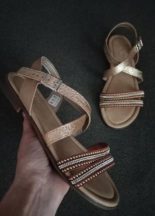 Красивые босоножки Frieda & Freddies New York