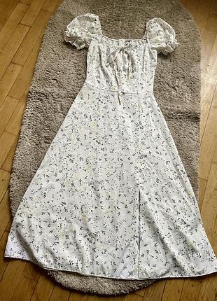 Дуже класна сукня міді з розрізом