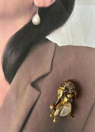 Брошь собачка