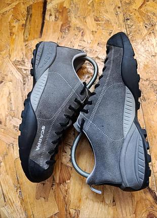 Трекингові кросівки кеди шкіряні замшеві scarpa