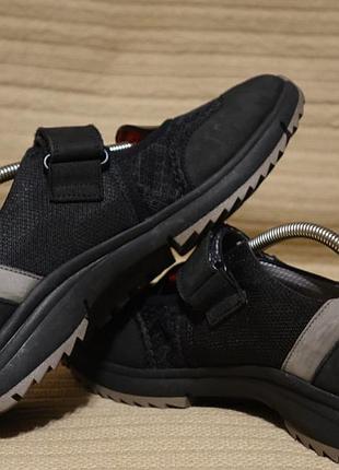 Классные комфортные комбинированные спортивные туфли clarks trigenic англия 38 р.( 24,5см.)