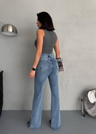 Женские базовые джинсы flare fit высокая посадка, синие, голубые, базовые, классические прямые брюки, коттон, джинс, туречевина, клеш, клеш4 фото