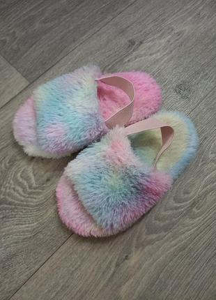 Домашние тапочки для девочки