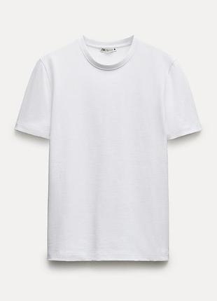 Жіноча футболка від zara