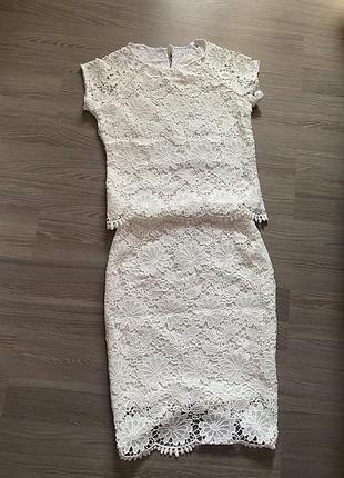 Костюм