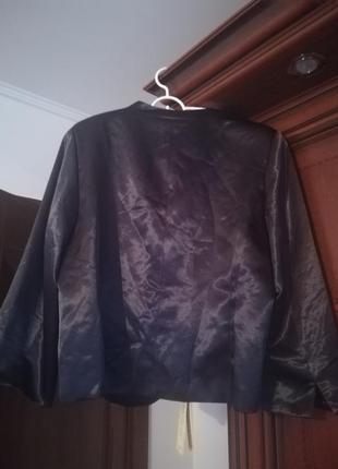 Праздничный пиджак атласный черный нарядный4 фото