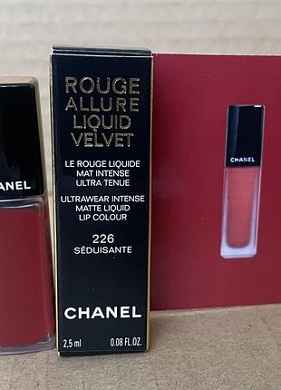 Chanel rouge allure liquid velvet рідка матова помада для губ 2