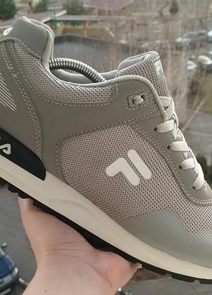 Кросівки fila