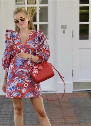 Платье с ярким принтом zara