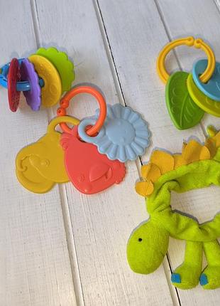 Развивающие игрушки для малышей грызуны, ключики колечко подвеска