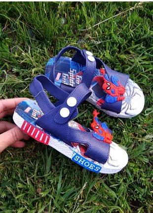 Классные босоножки 32(18,5см).