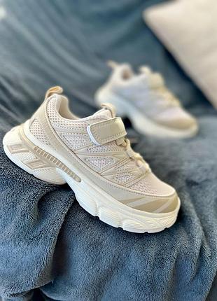 Кроссовки для девочки 4