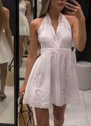 Короткое платье с вышивкой — zw collection m 5107/258 zara