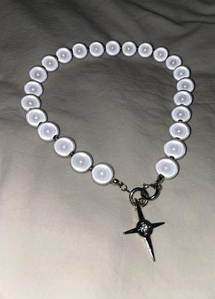 Светоотражающий чокер жемчуга звезда страз