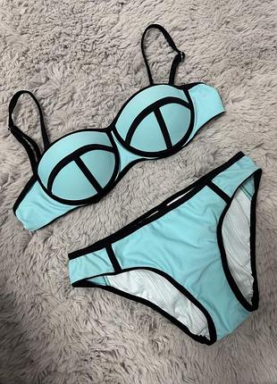 Бірюзовий купальник