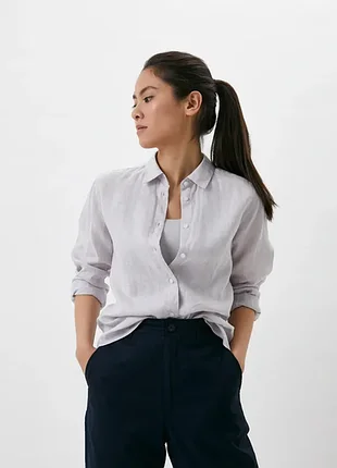 Сорочка uniqlo з 100% льону преміум-класу.