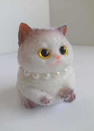 Большой сквиш таба котик 8 см антистресс игрушка мягкая фигурка с намистом