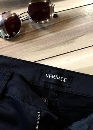 Класні шорти versace 4