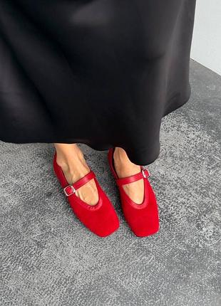 Красные женские балетки