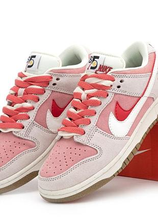 Кроссовки nike sb dunk low se 85 double swoosh pink rabbit кроссовки найк