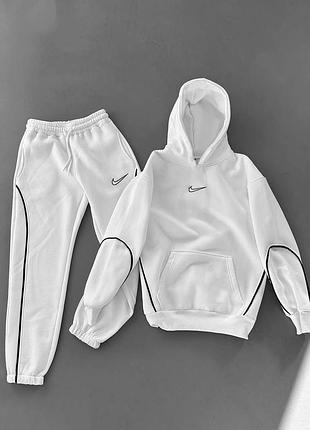 Спортивный костюм мужской nike