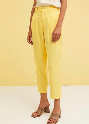 Брюки h&m желтые, классические штаны
