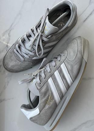 Кроссовки adidas as520 city casual series