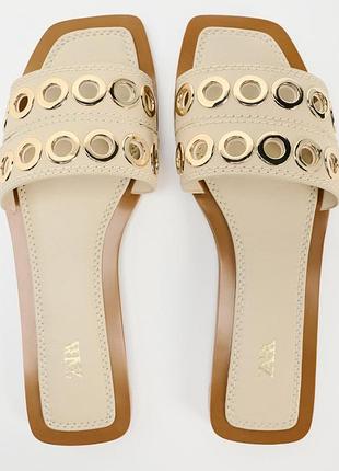 Шльопанці zara шкіряні