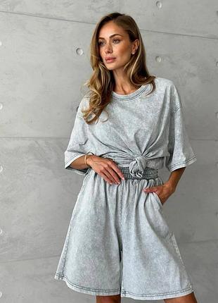 Костюм женский оверсайз