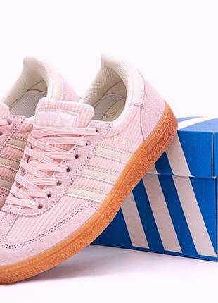 Кроссовки adidas spezial